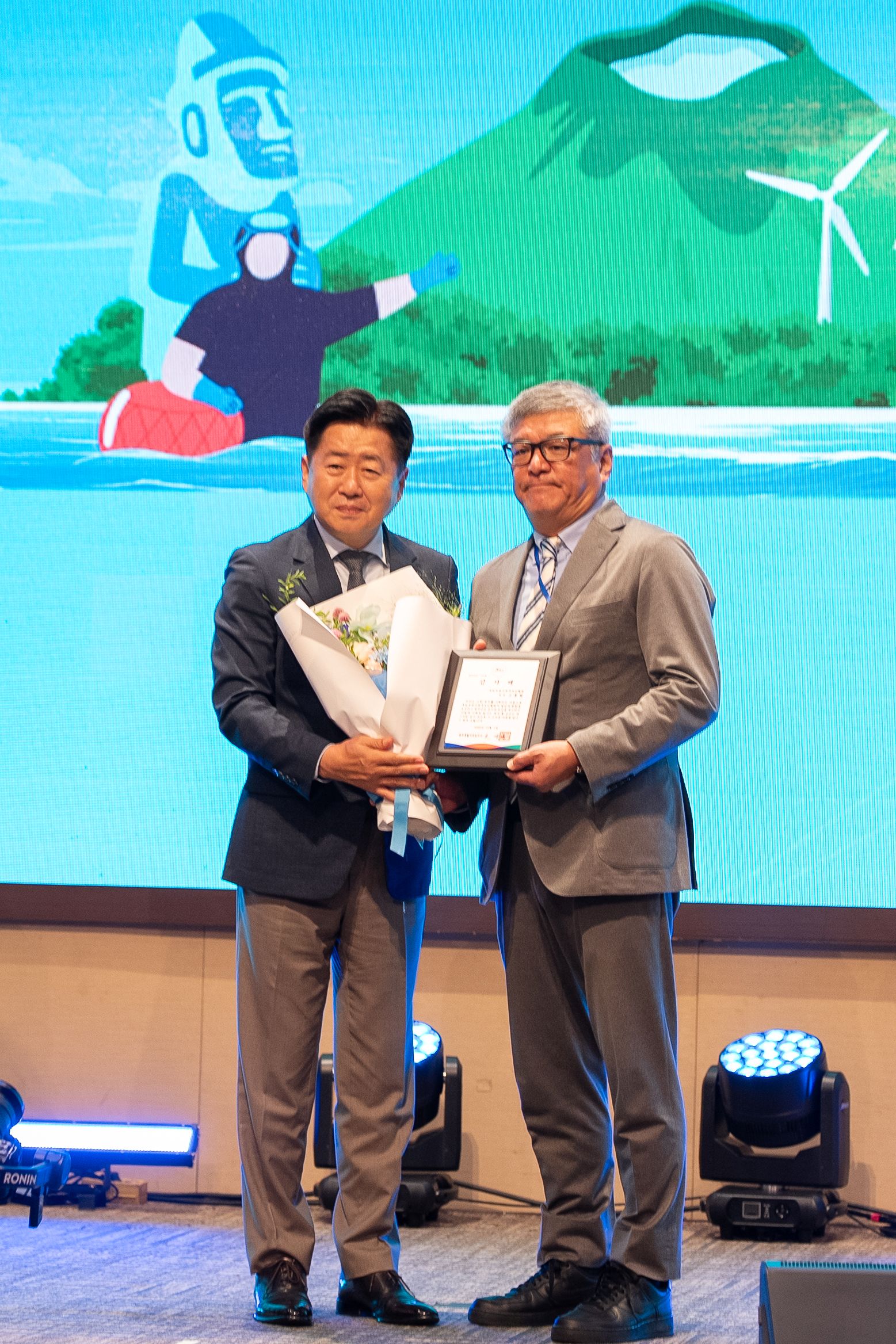 감사패수여 (1).jpg