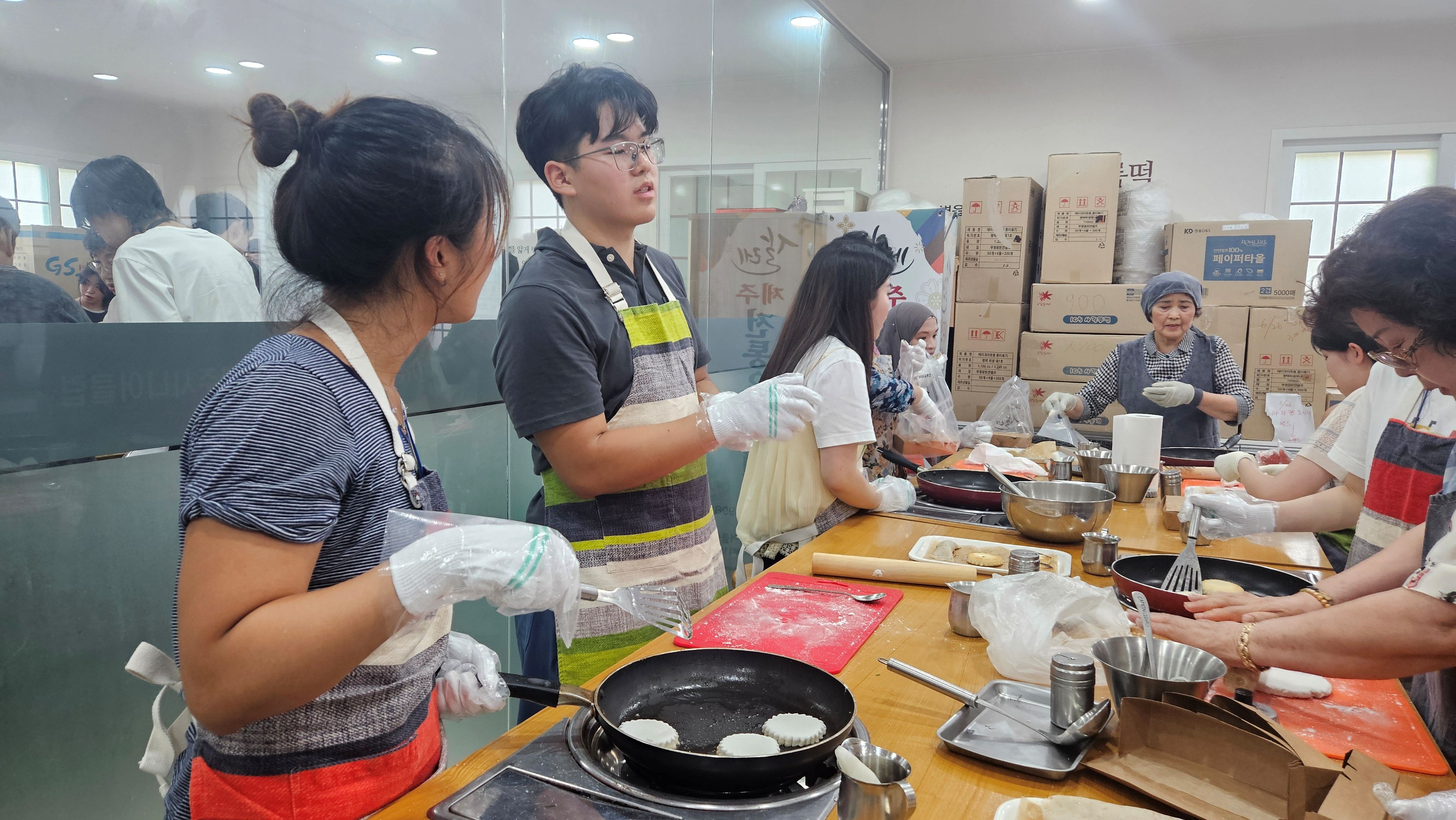 제주전통음식만들기체험_9.jpg