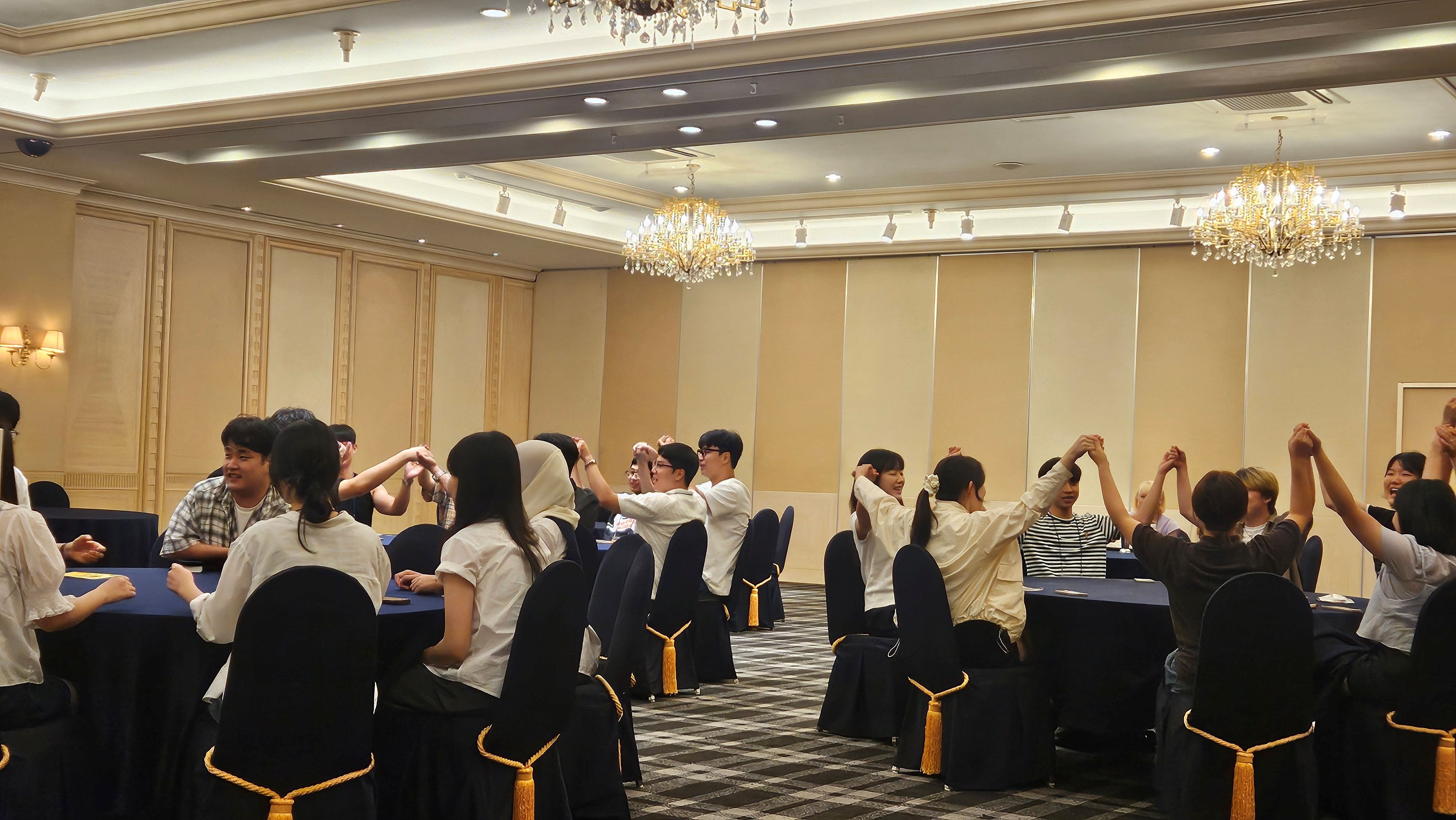 향토학교 대학생반_친교의시간_1.jpg